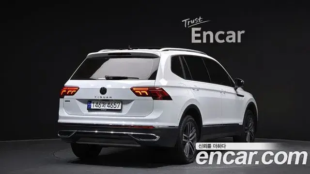 Volkswagen Tiguan Allspace 2023 — Şəkil 9/20