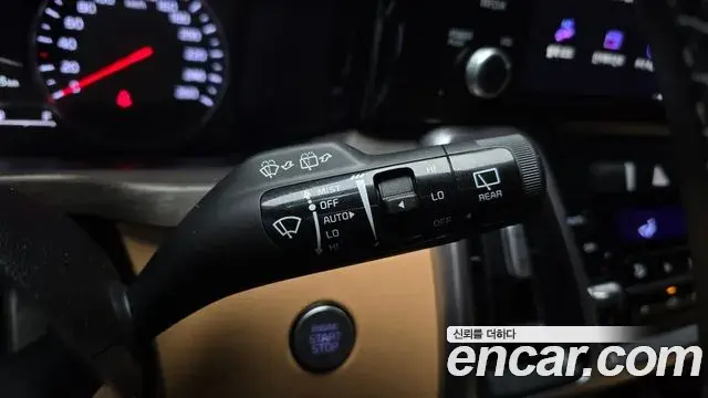 Kia Sorento 2020 — Фото 17/20