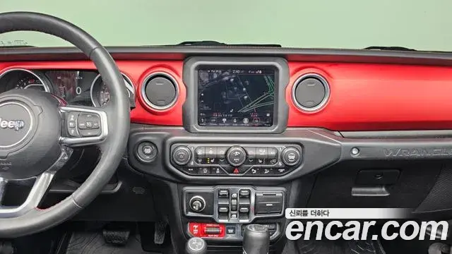 Jeep Wrangler 2019 — Фото 14/20