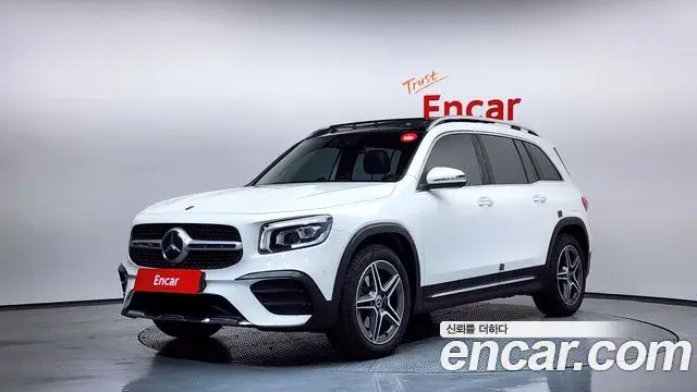 Mercedes-Benz GLB-Class 2021 — ფოტო 11/20
