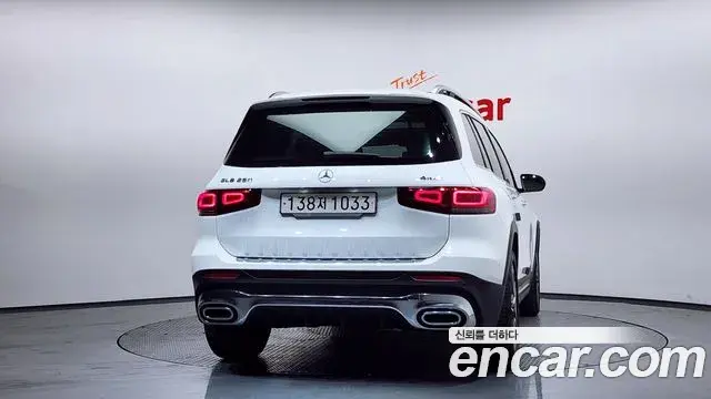 Mercedes-Benz GLB-Class 2021 — ფოტო 12/20