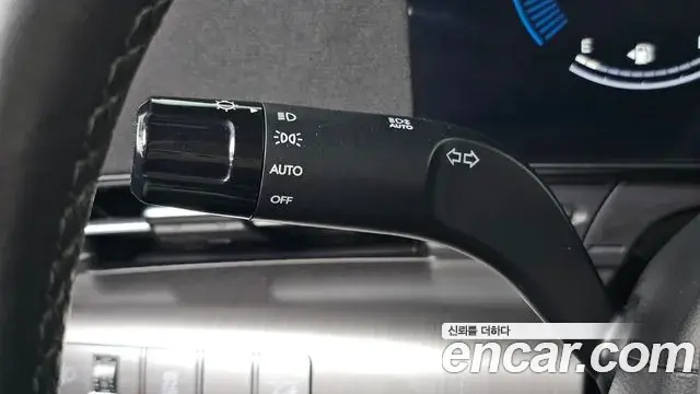 Hyundai Kona Hybrid 2023 — ფოტო 2/20