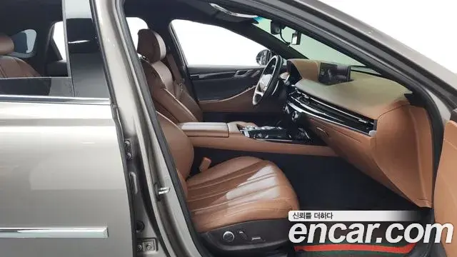 Genesis Electrified G80 2020 — Photo 10/20