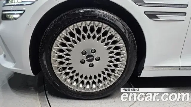 Genesis G80 2025 — Şəkil 1/20