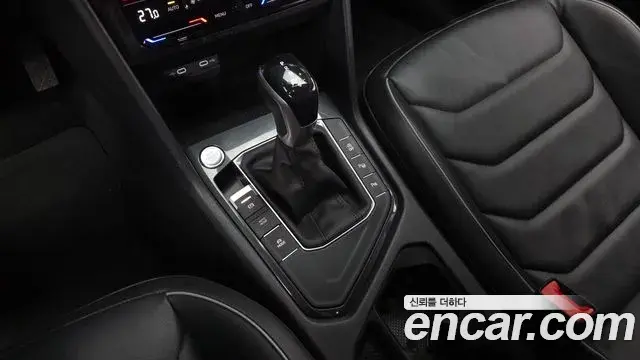 Volkswagen Tiguan 2024 — ფოტო 2/20