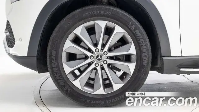 Mercedes-Benz GLE-Class 2023 — Şəkil 4/20
