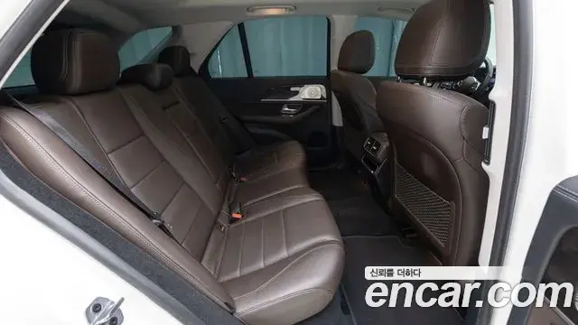 Mercedes-Benz GLE-Class 2023 — Şəkil 12/20