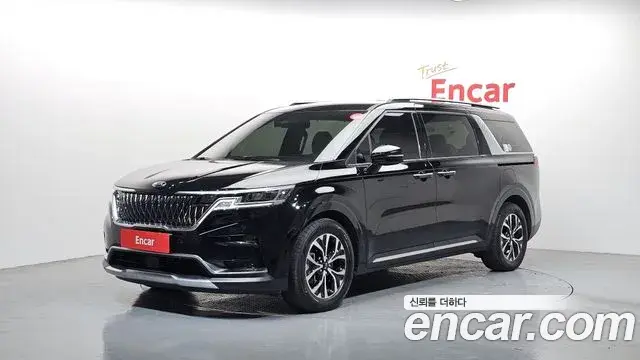 Kia Carnival 2021 — Фото 1/20