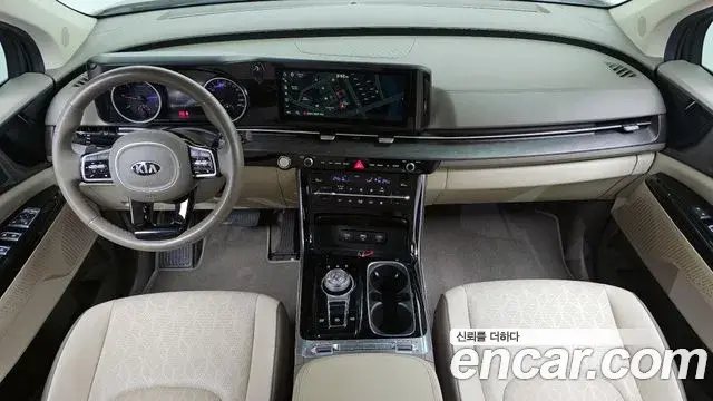 Kia Carnival 2021 — Фото 7/20