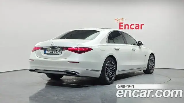 Mercedes-Benz S-Class 2022 — Фото 2/20