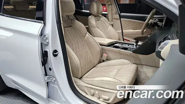 Genesis G70 2019 — ფოტო 15/20