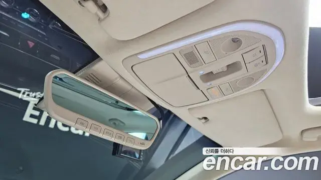 Genesis G70 2019 — ფოტო 1/20