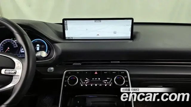Genesis GV80 2021 — ფოტო 19/20