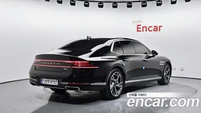 Genesis G90 2023 — ფოტო 10/20