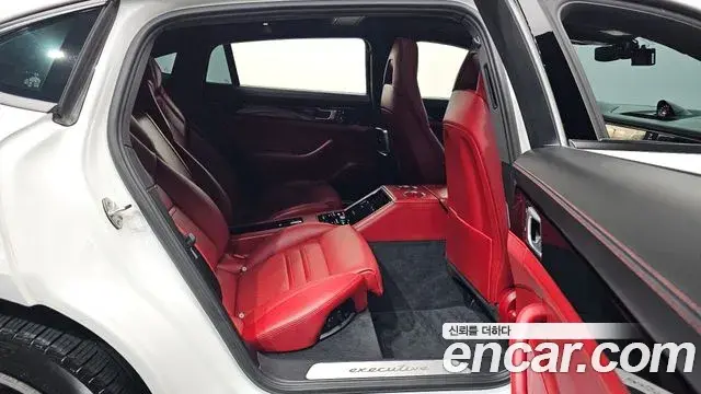 Porsche Panamera 2022 — Photo 3/20