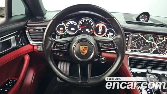 Porsche Panamera 2022 — Photo 6/20