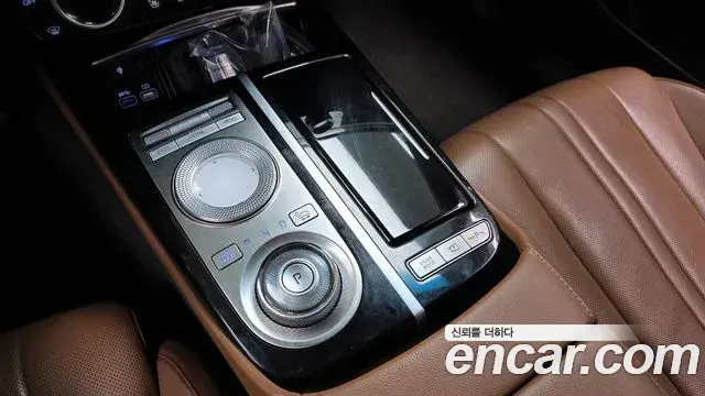 Genesis G80 2020 — Photo 1/20