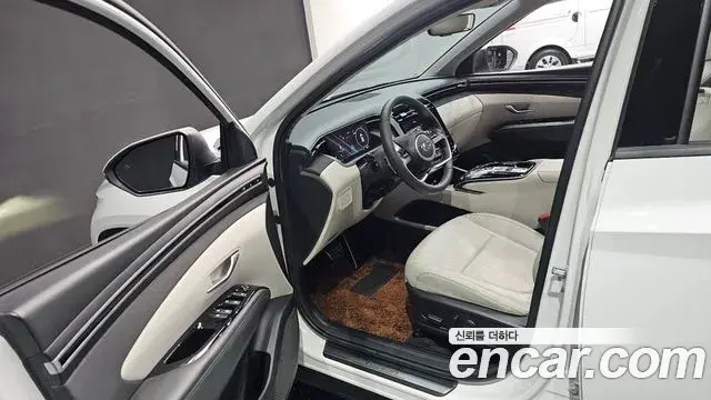 Hyundai Tucson Hybrid 2021 — ფოტო 6/20