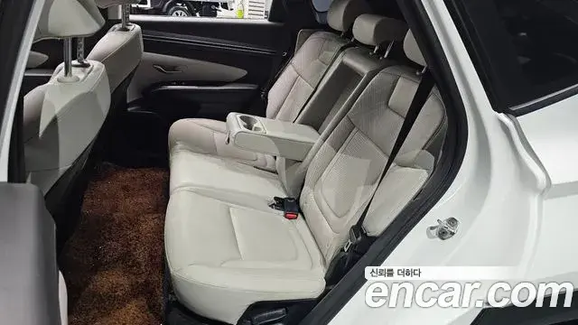 Hyundai Tucson Hybrid 2021 — ფოტო 18/20