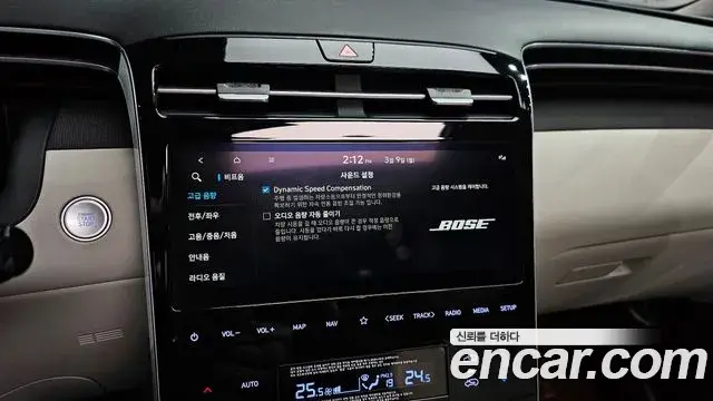 Hyundai Tucson Hybrid 2021 — ფოტო 9/20
