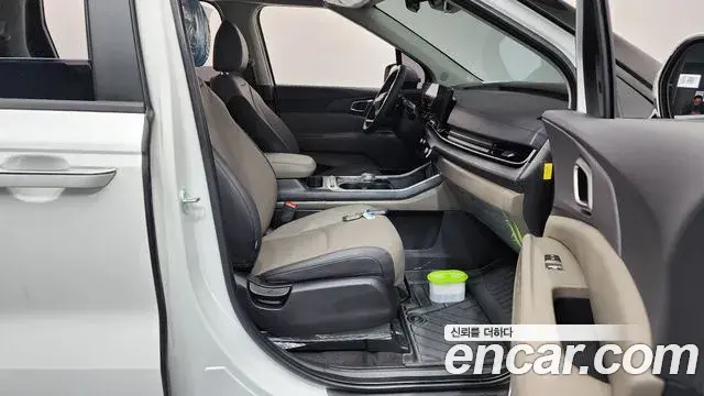 Kia Carnival 2025 — Şəkil 5/20