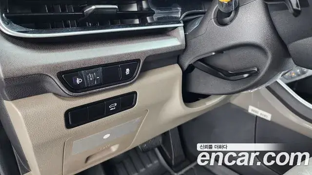 Kia Carnival 2025 — Şəkil 17/20