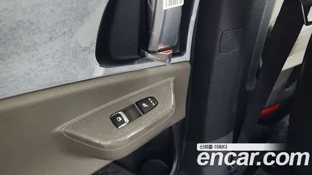 Kia Carnival 2025 — Şəkil 10/20