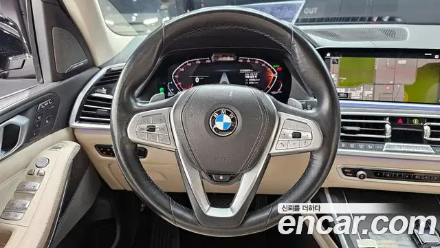 BMW X7 2020 — ფოტო 10/20