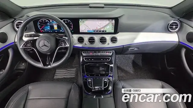 Mercedes-Benz E-Class 2021 — Фото 7/20
