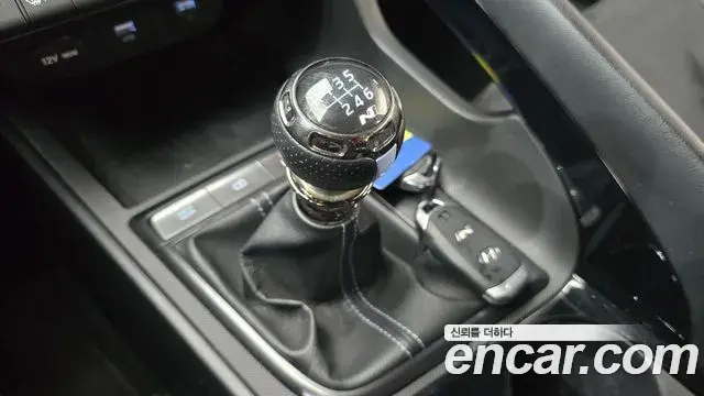 Hyundai Avante 2022 — Фото 9/20