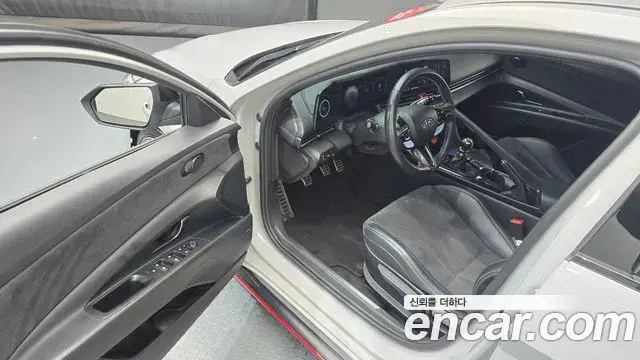 Hyundai Avante 2022 — Фото 10/20