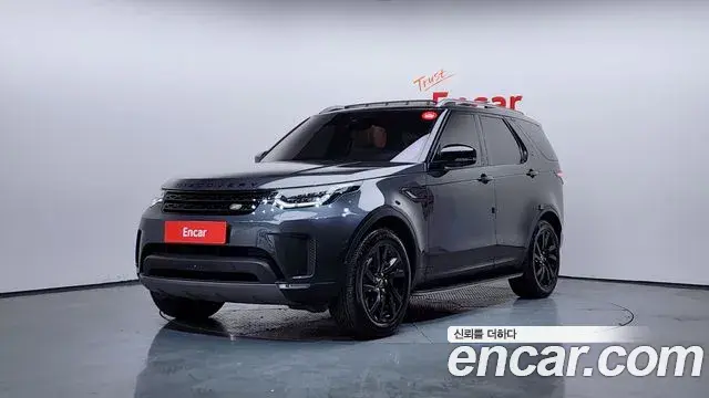 Land Rover Discovery 5 2019 — Photo 14/20