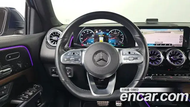 Mercedes-Benz GLB-Class 2023 — Photo 6/20