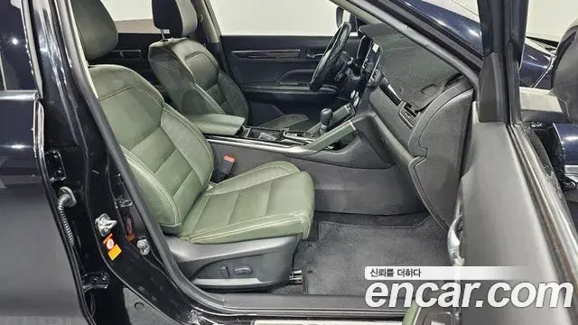 Renault Samsung QM6 2023 — ფოტო 12/20