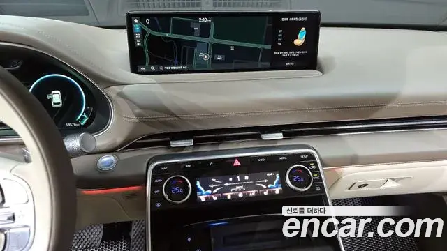 Genesis GV80 2023 — ფოტო 19/20