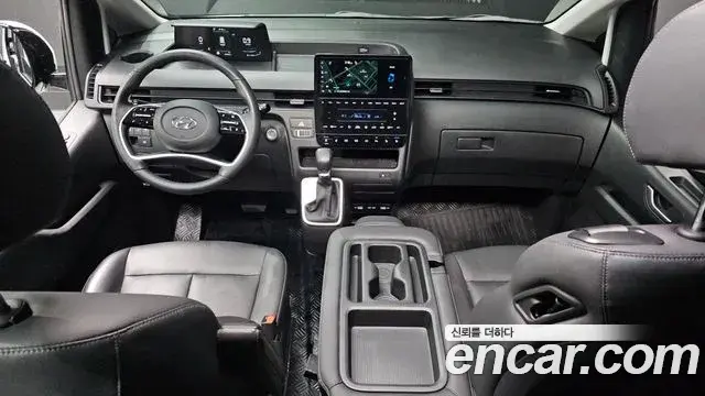 Hyundai Staria 2024 — Şəkil 16/20