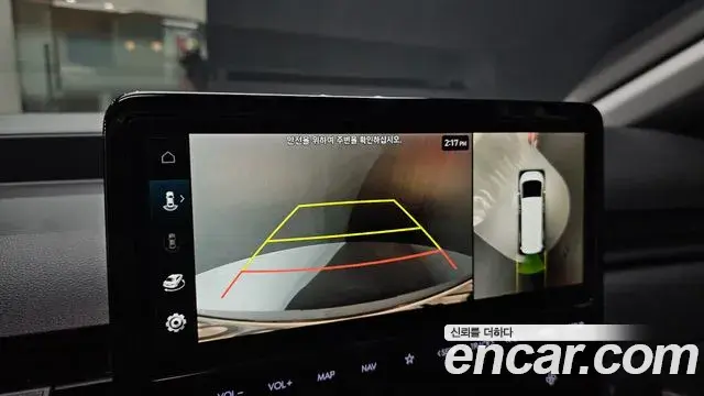 Hyundai Staria 2024 — Şəkil 13/20