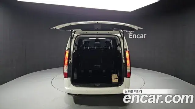 Hyundai Staria 2024 — Şəkil 15/20