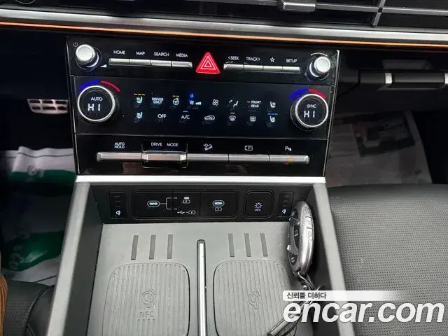 Hyundai Santa Fe 2024 — Фото 11/20