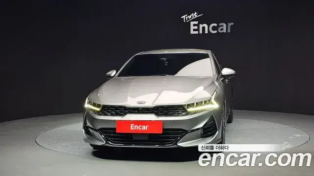Kia K5 2020 — Şəkil 12/20
