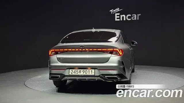Kia K5 2020 — Şəkil 16/20