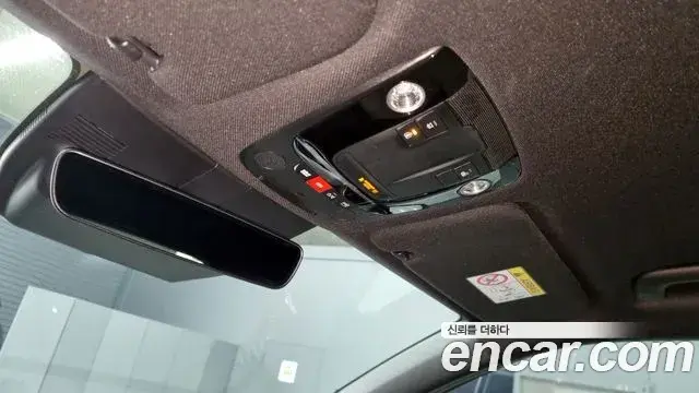 Kia Sorento 2025 — ფოტო 13/18