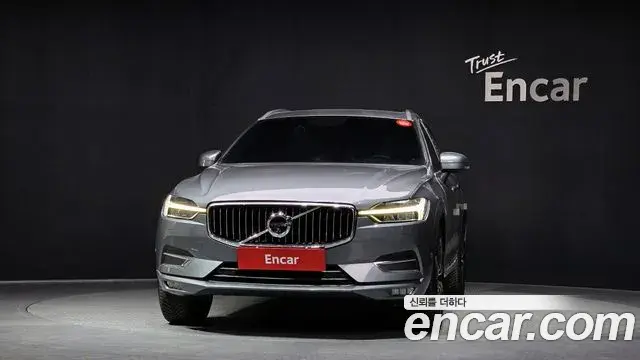 Volvo XC60 2020 — Photo 13/20
