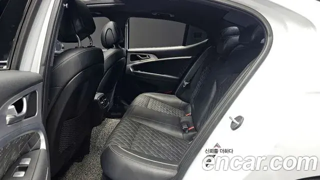 Genesis G70 2018 — Şəkil 4/20