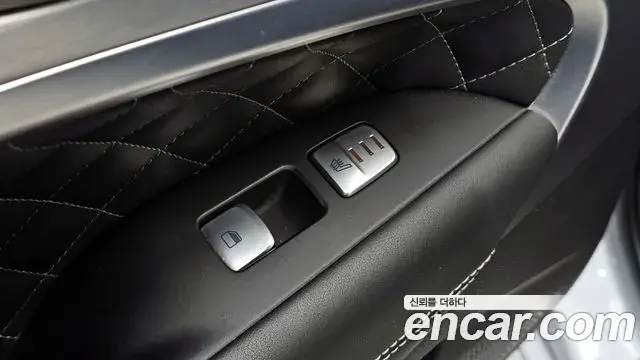 Genesis G70 2018 — Şəkil 12/20