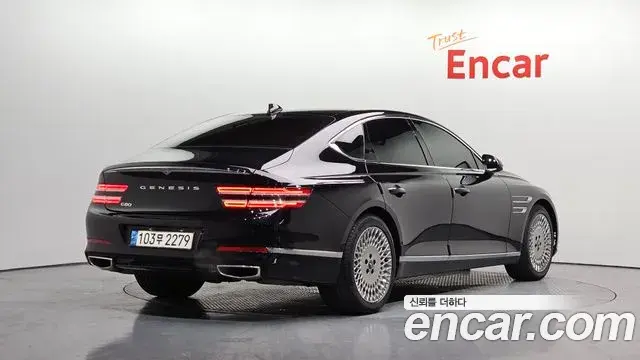 Genesis G80 2021 — Photo 11/20