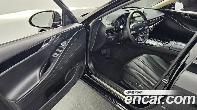 Genesis G80 2021 — Photo 2/20