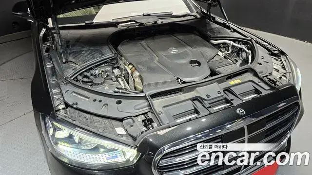 Mercedes-Benz S-Class 2021 — Фото 6/20