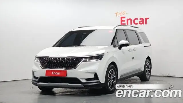 Kia Carnival 2022 — Фото 1/20