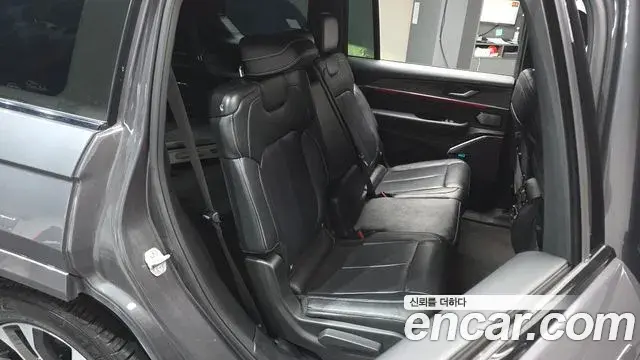 Jeep Grand Cherokee 2022 — ფოტო 10/20